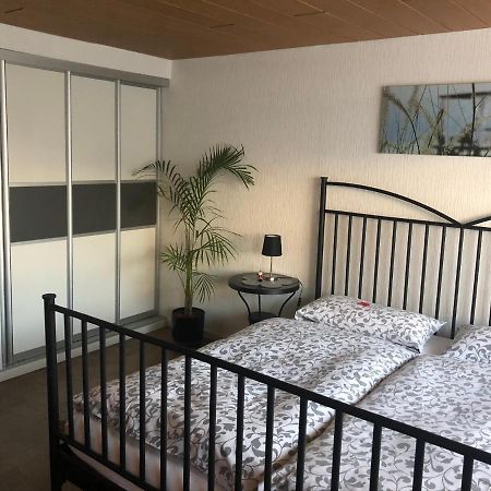 Apartment Andy & Gabi Neuhausen auf den Fildern Eksteriør bilde